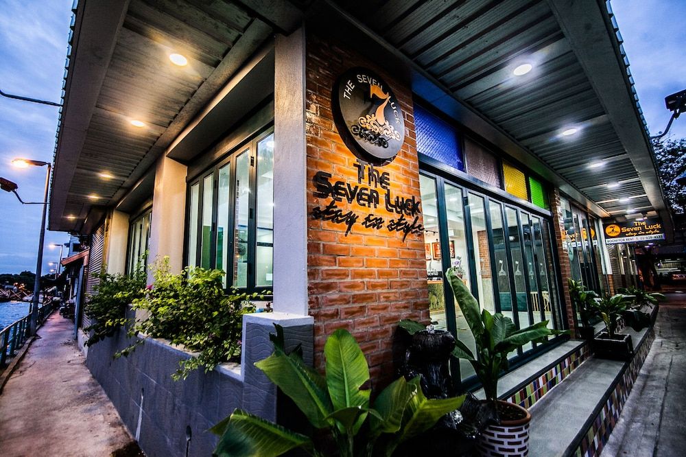 undefined The Seven Luck 8