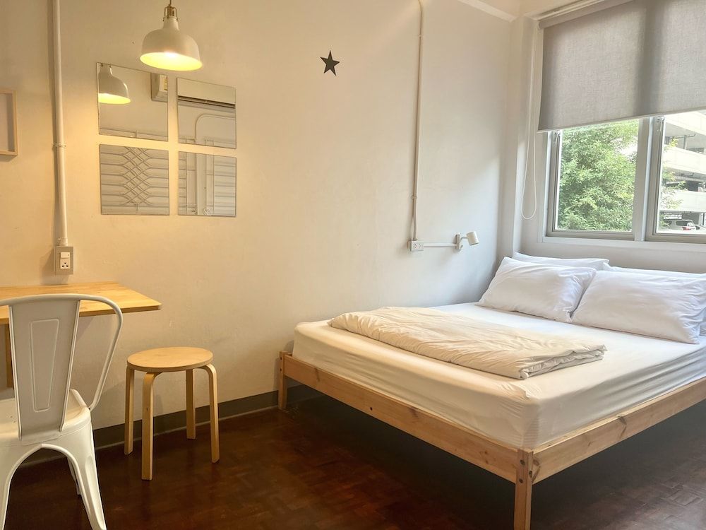 Movylodge Hostel Double Room, Shared Bathroom 2