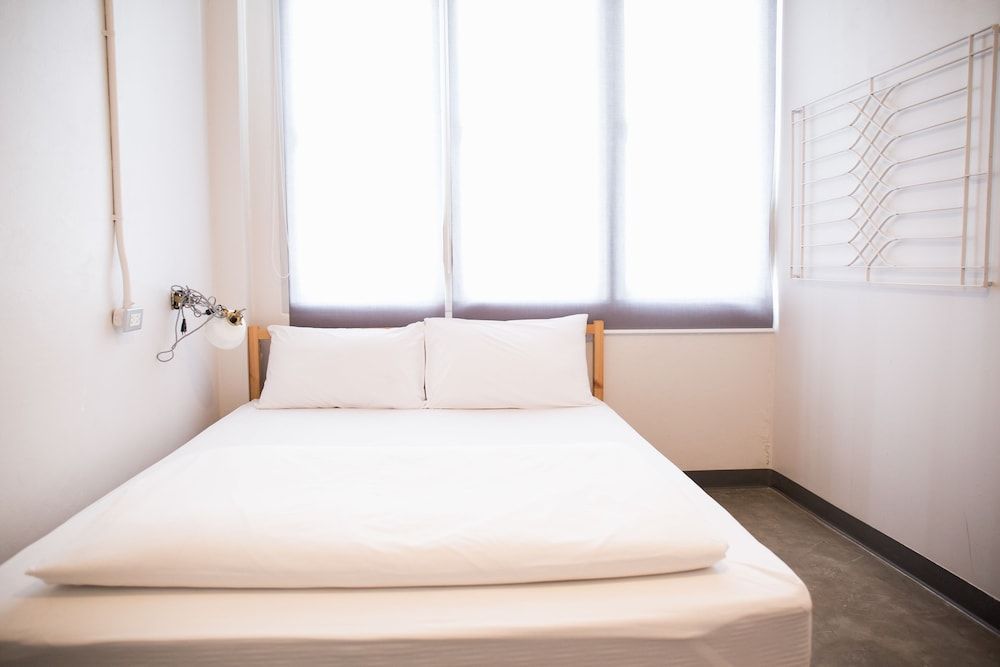 Movylodge Hostel Double Room, Shared Bathroom 3