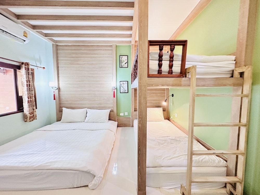 The Luna Hostel Family Triple Room, 1 Bedroom 2