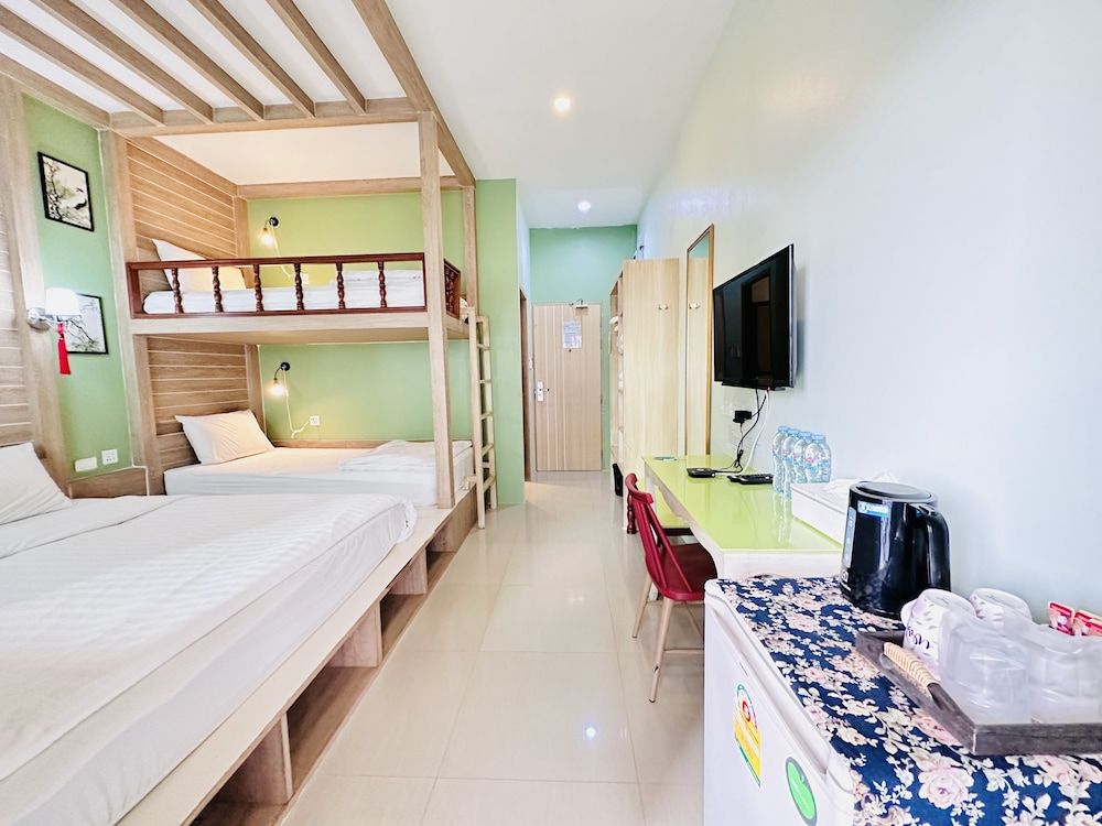 The Luna Hostel Family Triple Room, 1 Bedroom 3