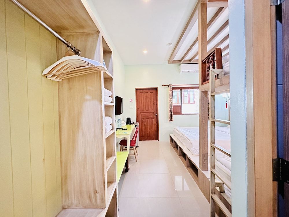 The Luna Hostel Family Triple Room, 1 Bedroom 11