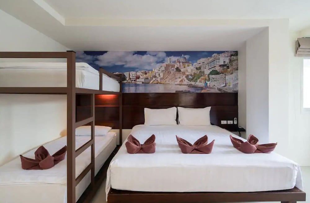 Family Room with Bunk Bed