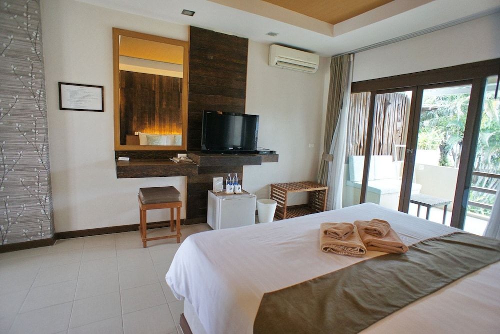 undefined The Hideaway Resort 4