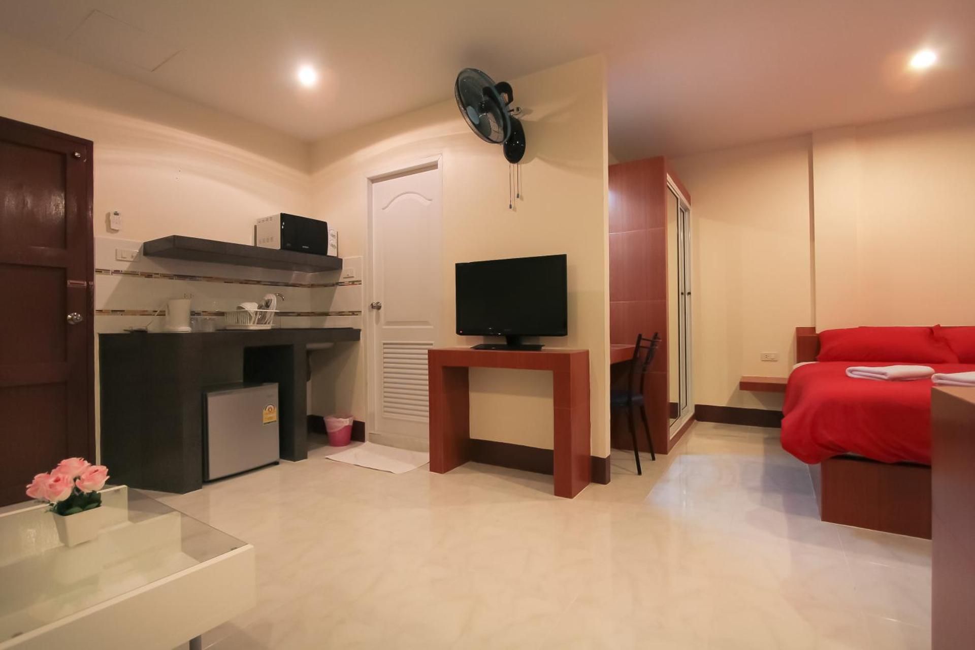 undefined Walking Street Guest House 5