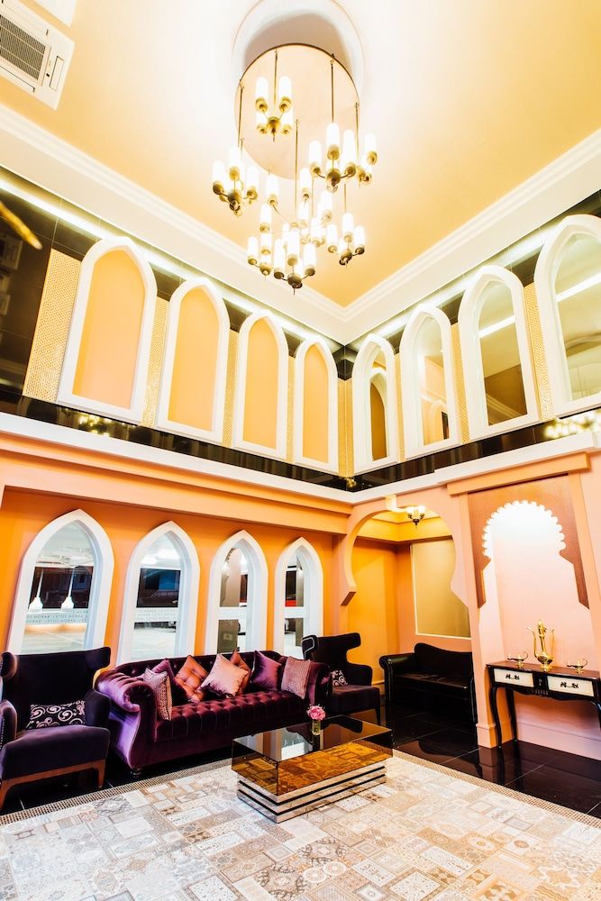 undefined Baron Zotel Bangkok 8