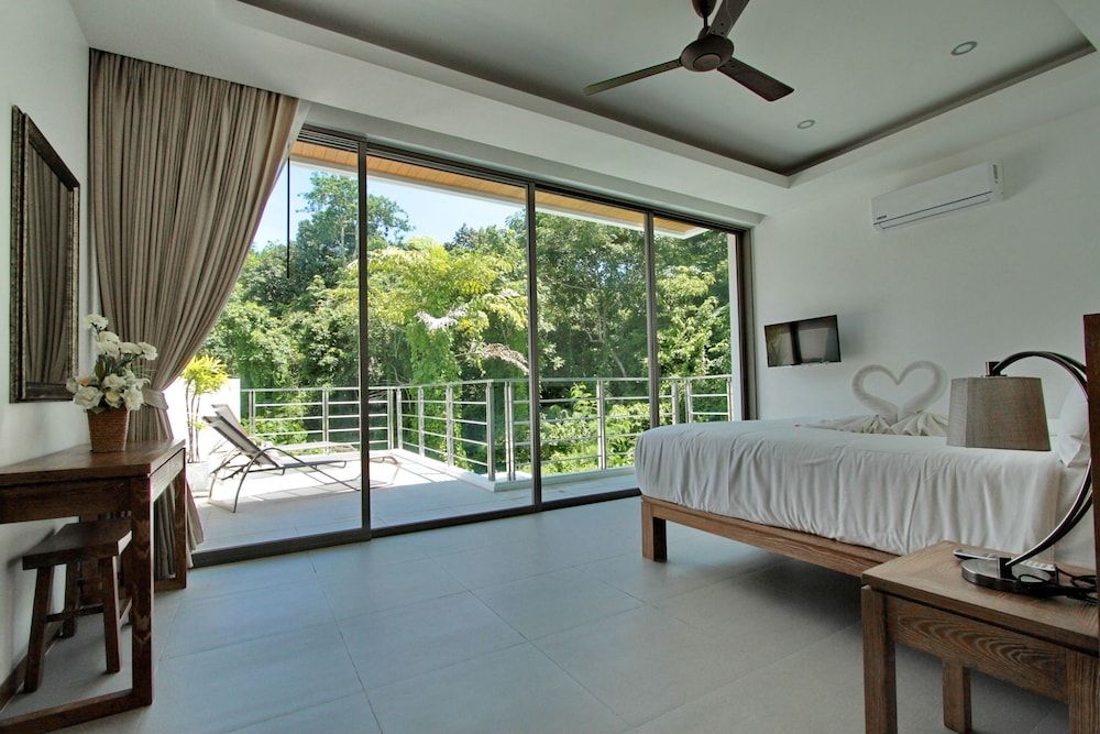 Ya Nui Beach Villas Luxury Villa