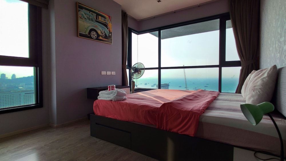 undefined Pattaya Central Sea View Pool Suite 7