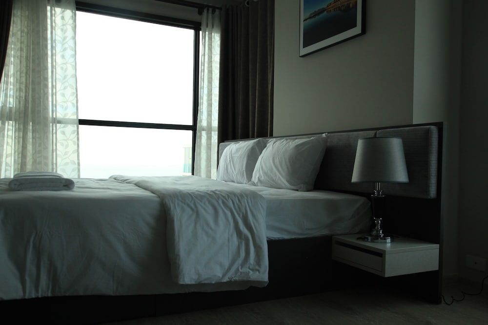 undefined Pattaya Central Sea View Pool Suite