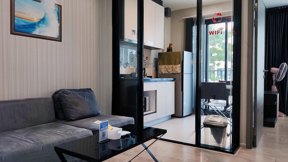 undefined Pattaya Central Sea View Pool Suite 4