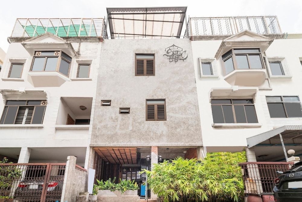 undefined Siam Plug In Hostel