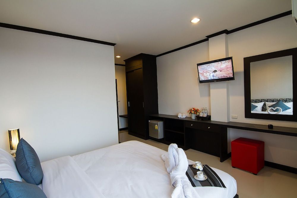 Leelawadee Grand Hotel Standard Room / Double Bed 12