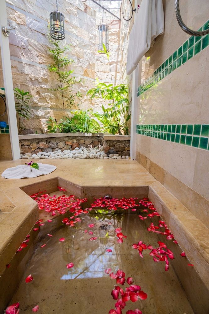 Anavana Beach Resort Deluxe Cottage 26