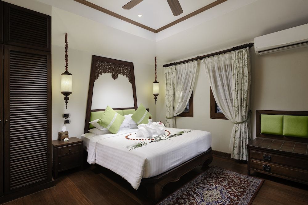 Anavana Beach Resort Deluxe Cottage 9