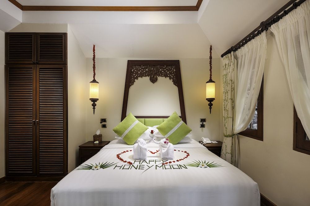 undefined Anavana Beach Resort 8