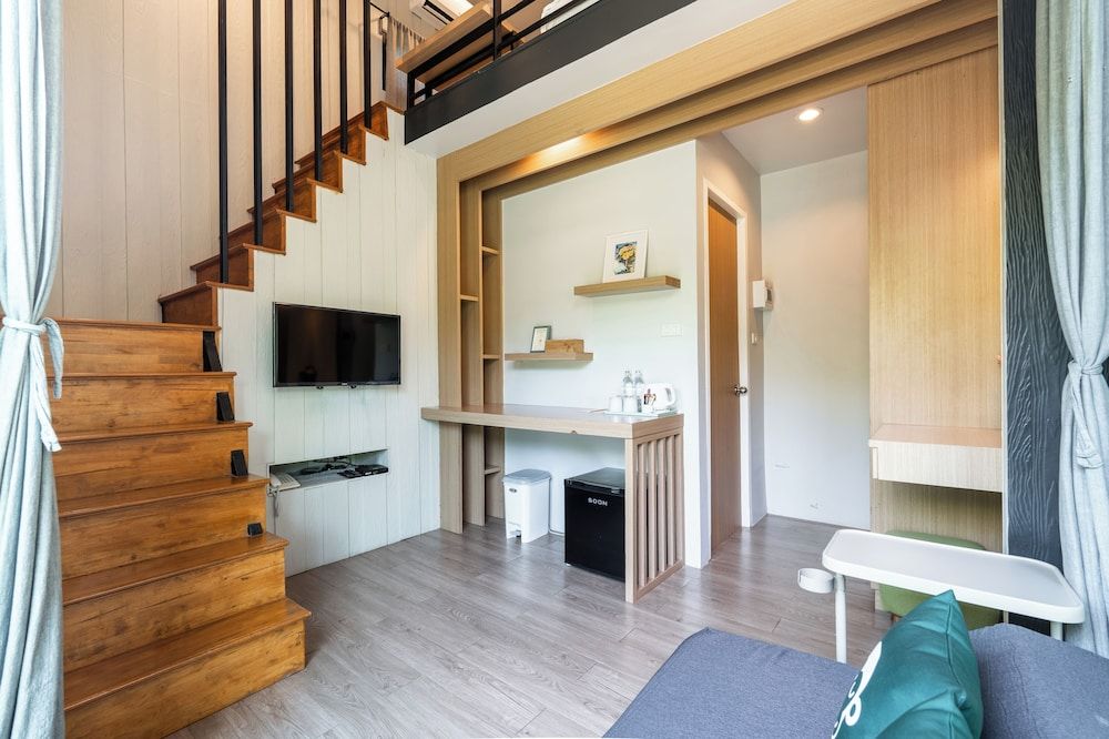 Blu Monkey Pooltara Krabi Hotel and Villas Chimpanzee Loft 5