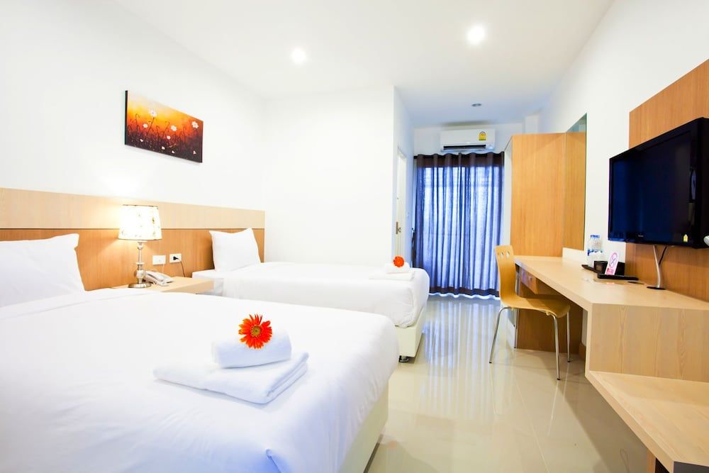La Belle Hotel Chiang Rai Standard Twin Room 3