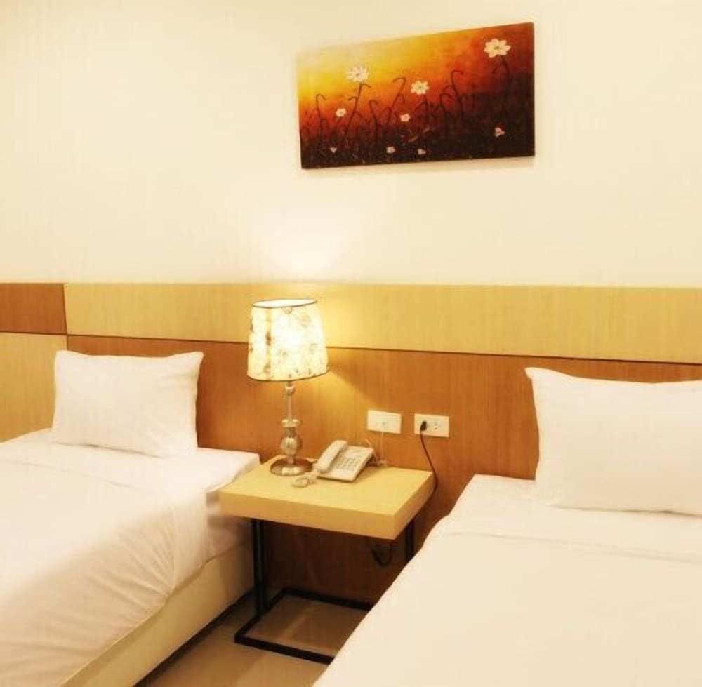 La Belle Hotel Chiang Rai Standard Twin Room 4