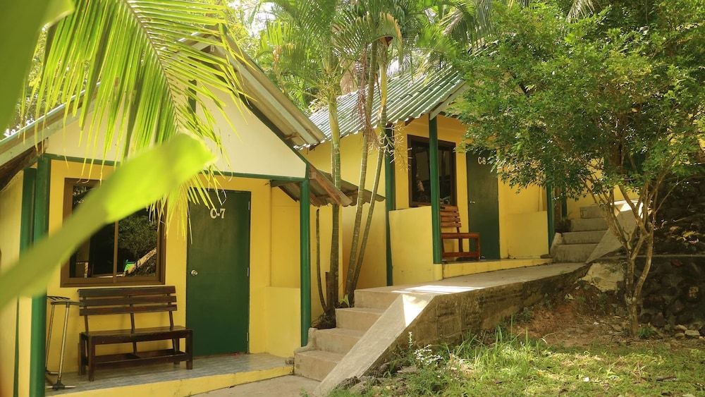 undefined Island Lodge 5