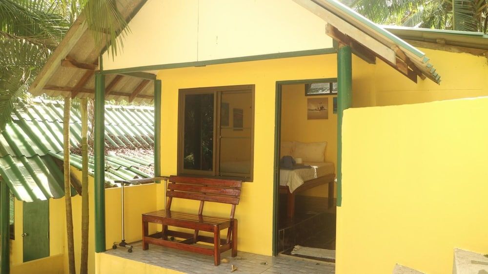 undefined Island Lodge 7