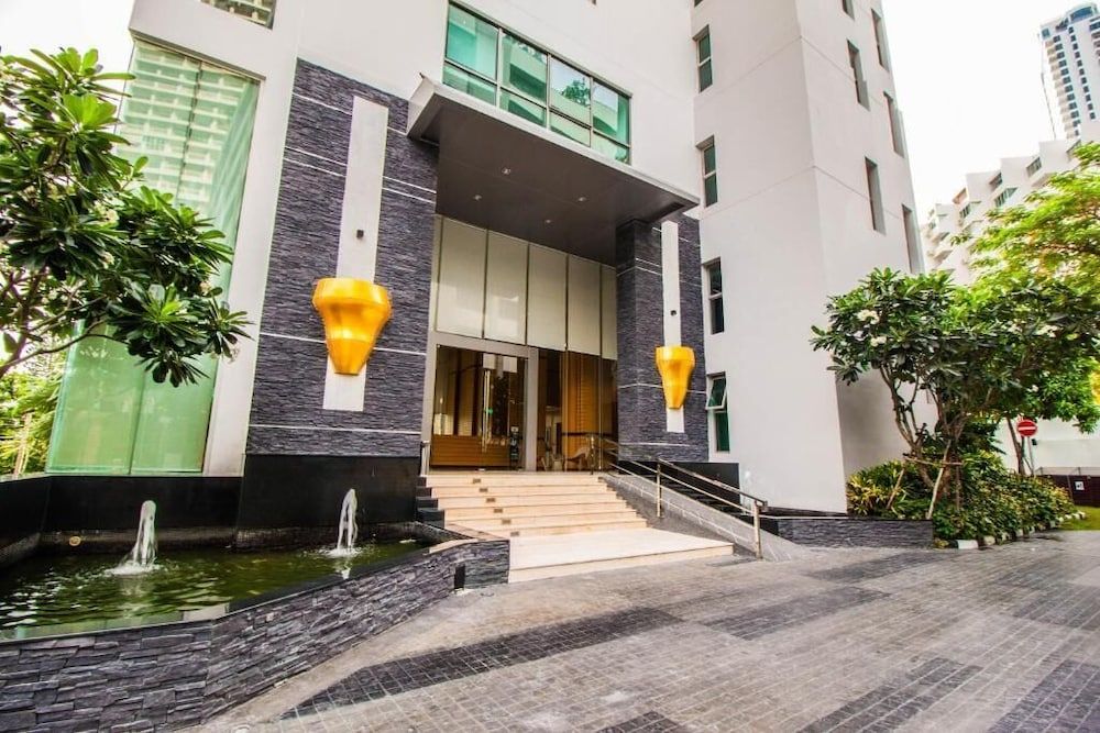 undefined Wongamat Tower by Pattaya Sunny Rentals 2