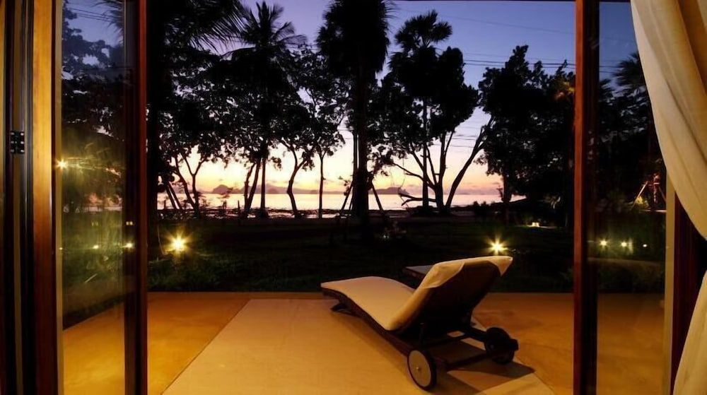 Laguna Villas Boutique Hotel Deluxe Villa, 1 King Bed, Sea View, Sea Facing 3