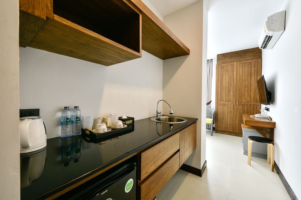 Casa Bella Phuket Standard Room 9