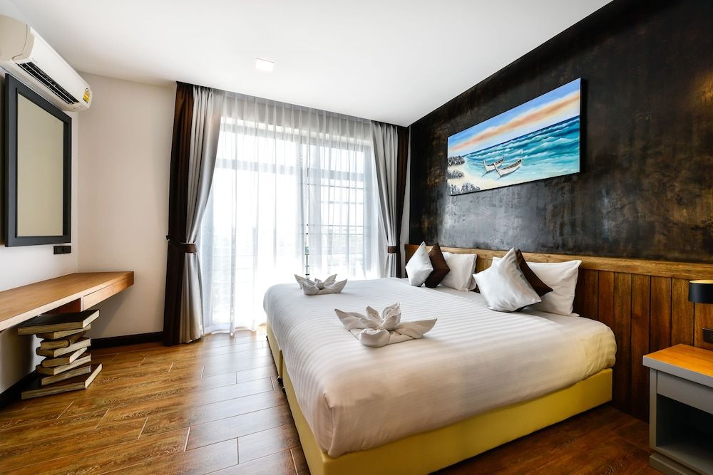 Casa Bella Phuket Luxury Room 2