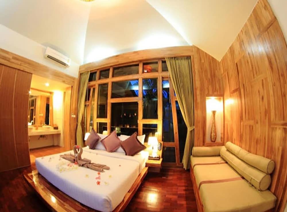 Honeymoon Beach View Bungalow