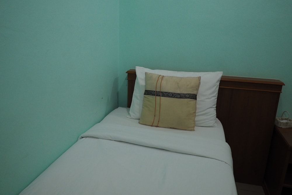 undefined Phoom House 5