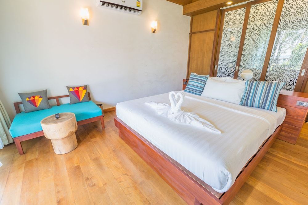 Koh Kood Paradise Beach Deluxe Family Villa 4