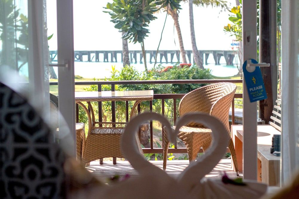 Koh Kood Paradise Beach Beach Front Deluxe Villa 7