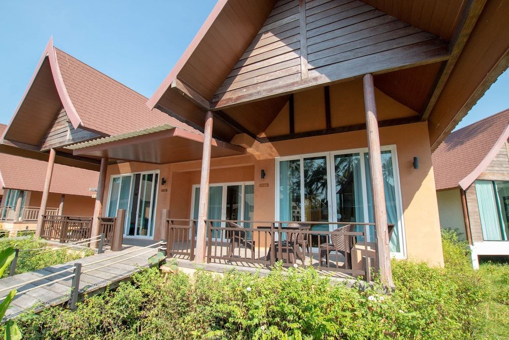 Koh Kood Paradise Beach