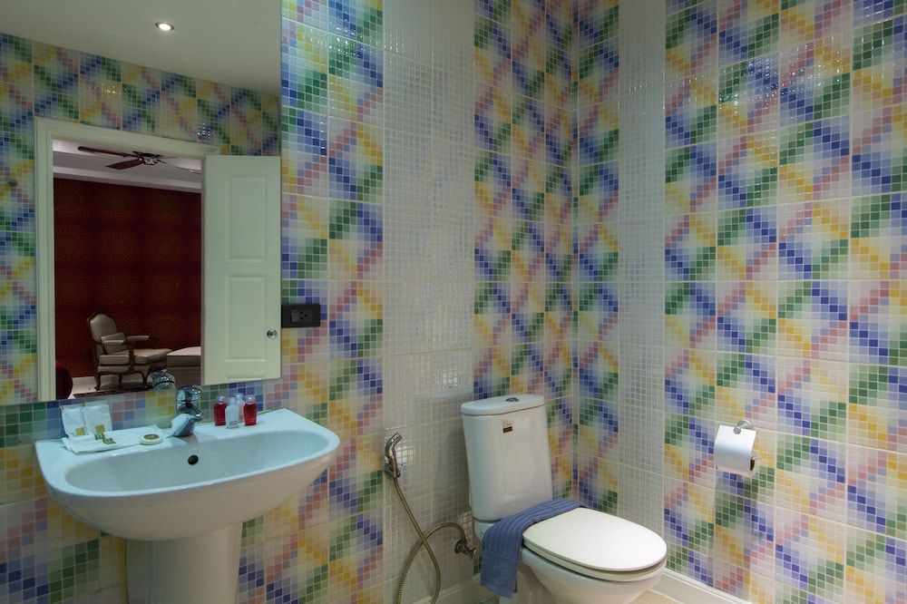 Sharrow Bay 8 Bedrooms Private Pool Villa 13