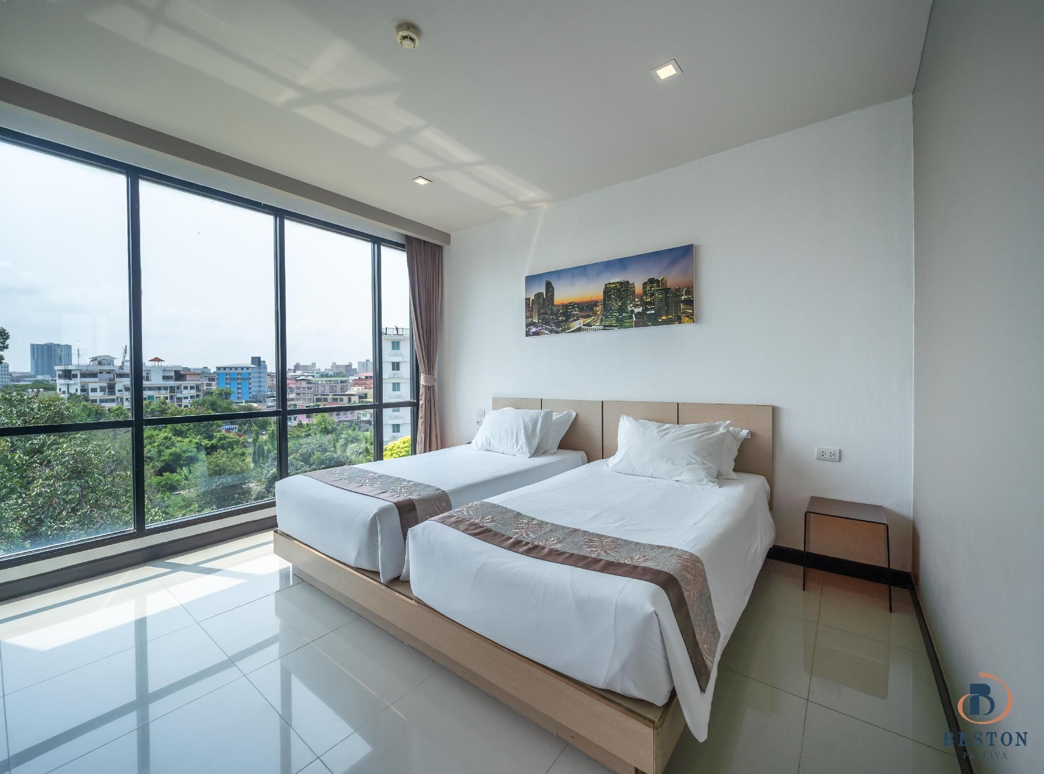 Beston Pattaya Superior King Room 6