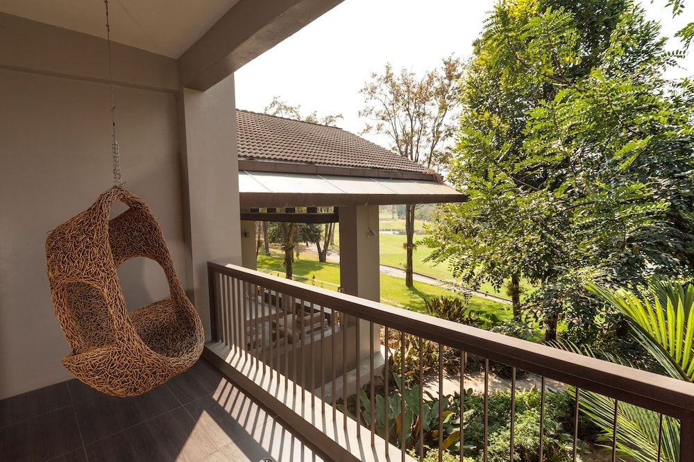 Chatrium Golf Resort Soi Dao Chanthaburi Triple Room 6