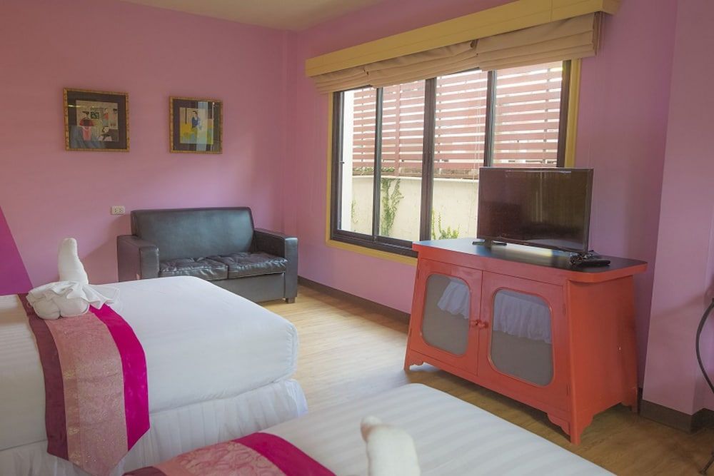 Glur Chiangmai Deluxe Twin Room 2