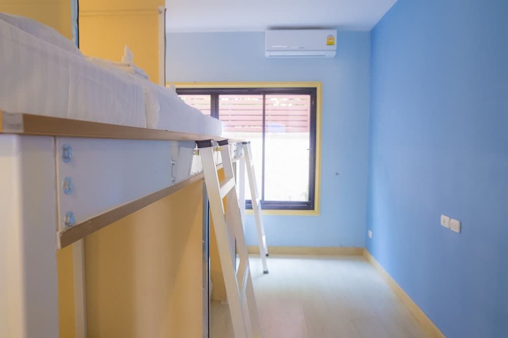 Glur Chiangmai Bed in shared 6-Bed Female Dormitory Room 7