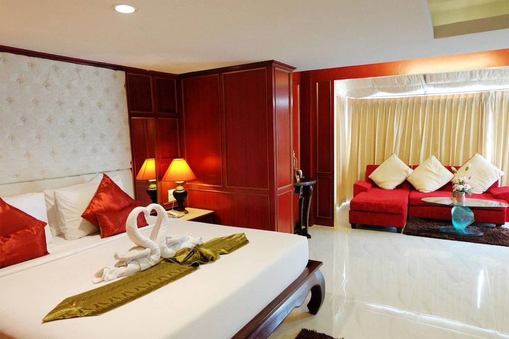 Grand Hill Resort and Spa Suite 3