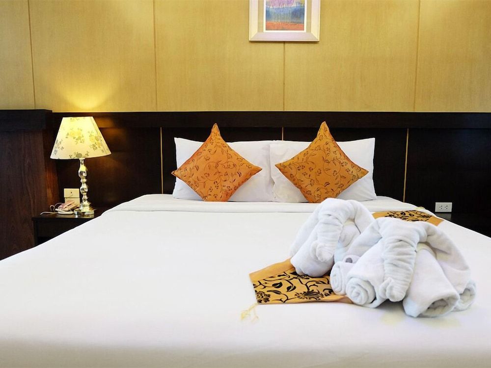 Grand Hill Resort and Spa Superior Double Room 4