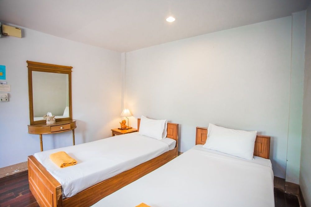 Chaam Villa Sun Hotel Standard Room 7