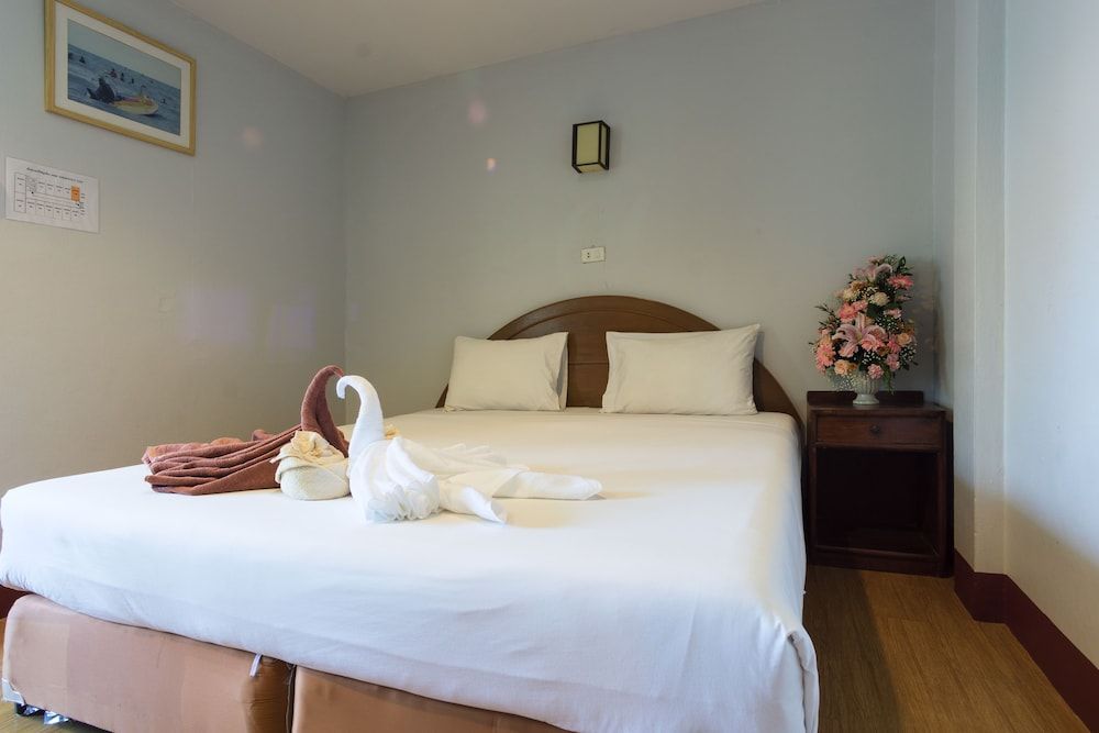 Chaam Villa Sun Hotel Standard Room 5