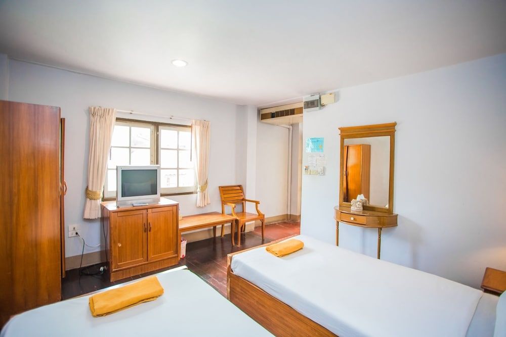 Chaam Villa Sun Hotel Standard Room 10