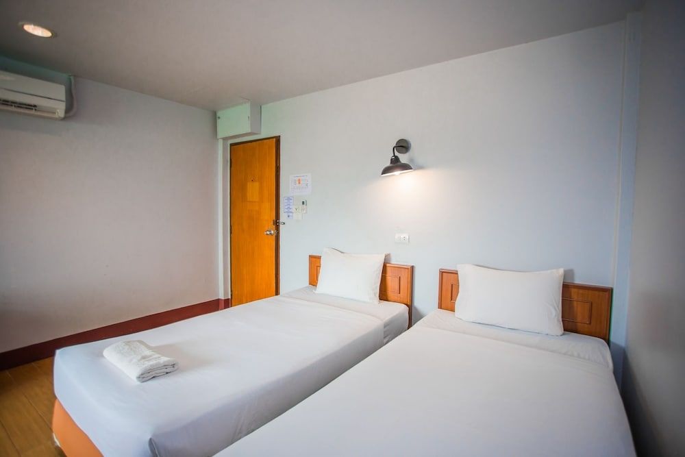 Chaam Villa Sun Hotel Standard Room 27