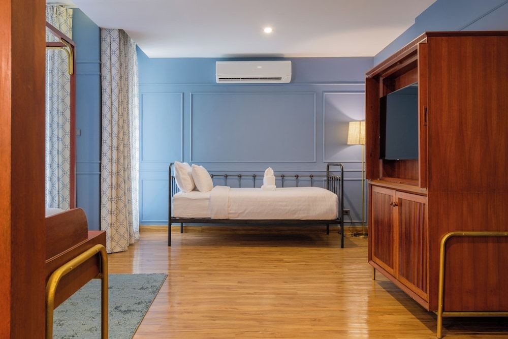 The Craft Nimman Family Triple Room 9