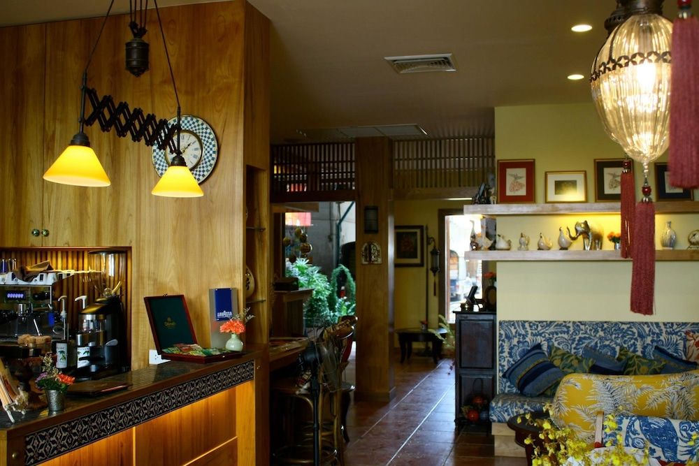 undefined Sala Arun 10