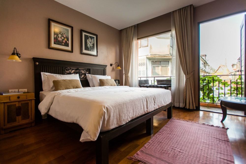 Sala Arun Standard Double Room, Terrace, City View