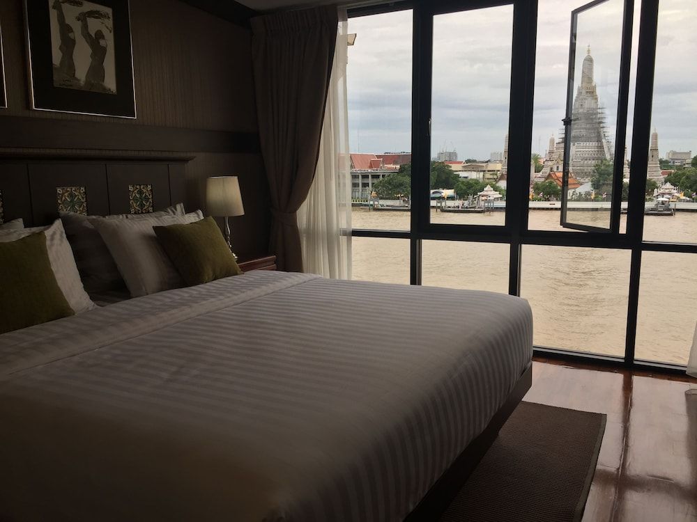 Sala Arun Deluxe Room, 1 Double Bed, River View, Tower 2