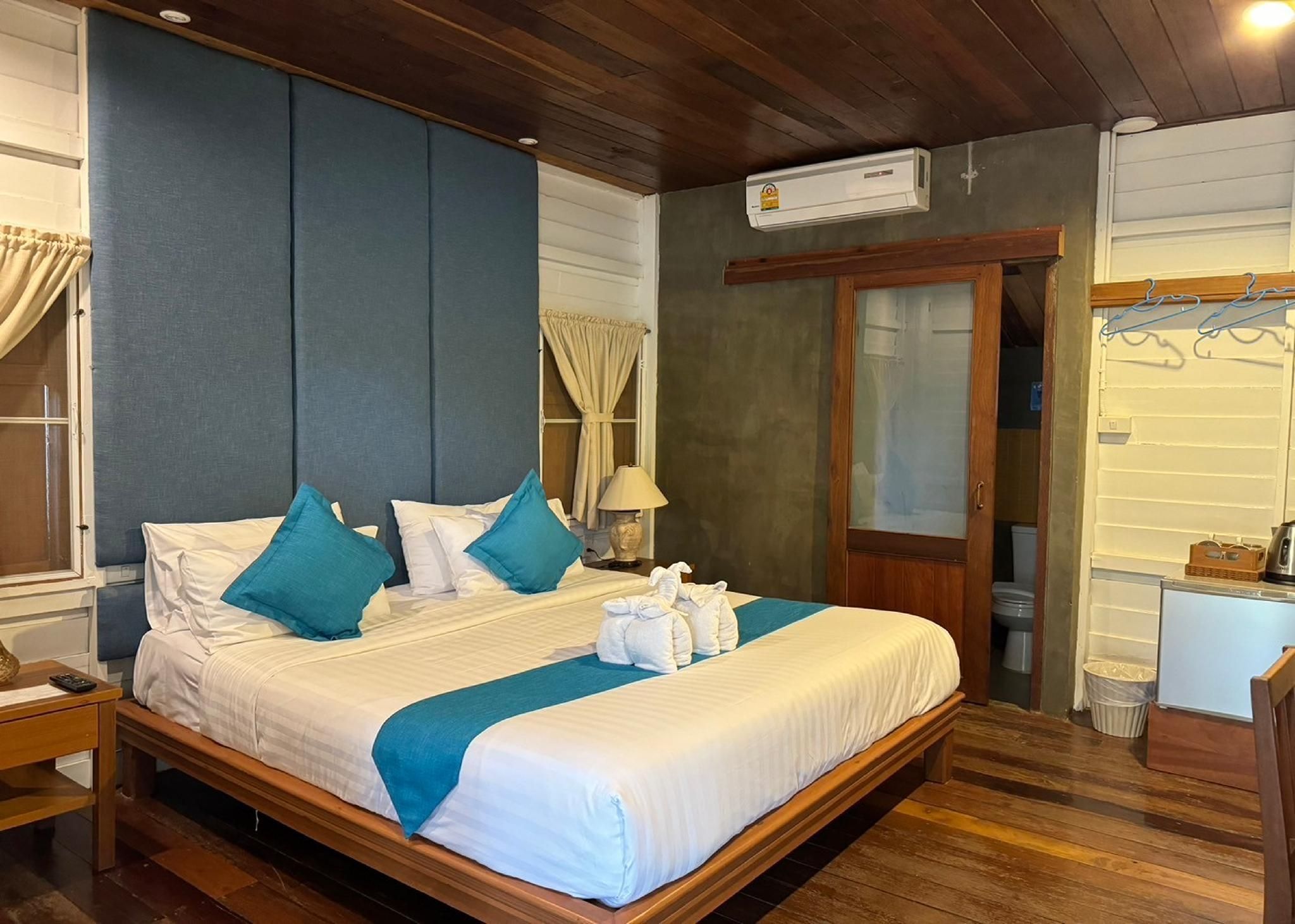 Nature View Room