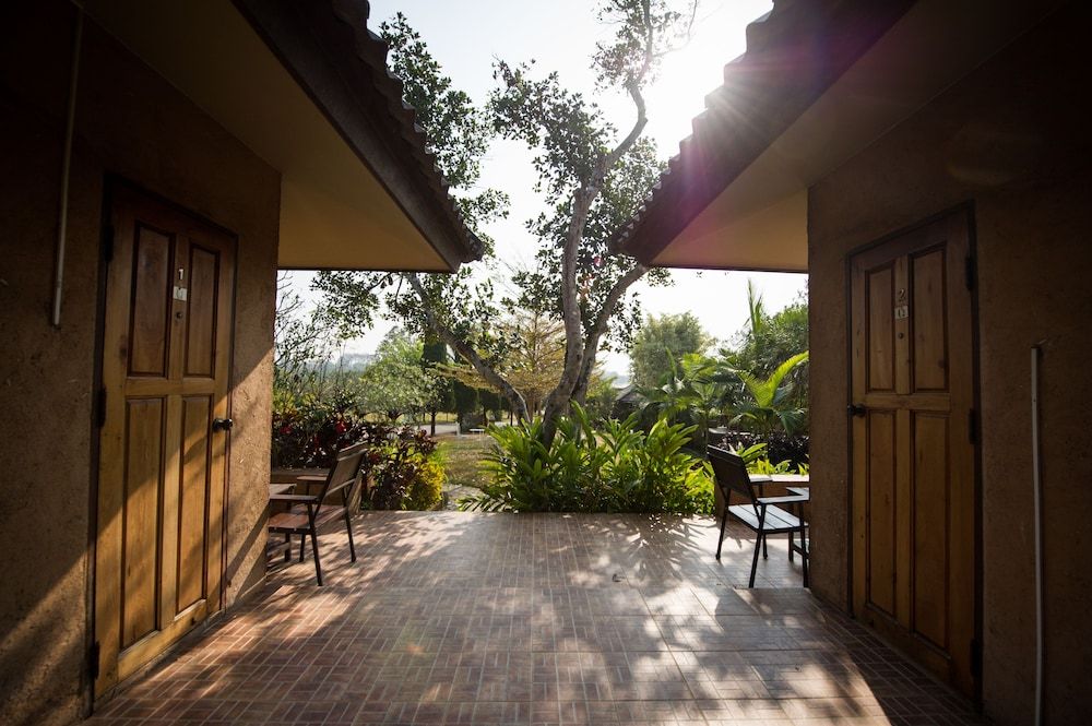 Mohnfahsai Home Resort Junior Suite 3